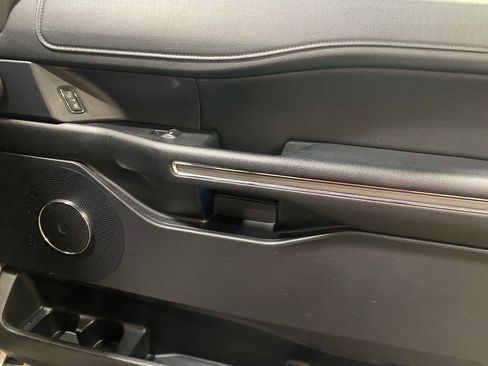 Used 2019 Ford Expedition XLT w/ Equipment Group 202A image 25