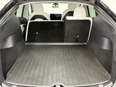 Used 2021 Tesla Model Y Performance image 25