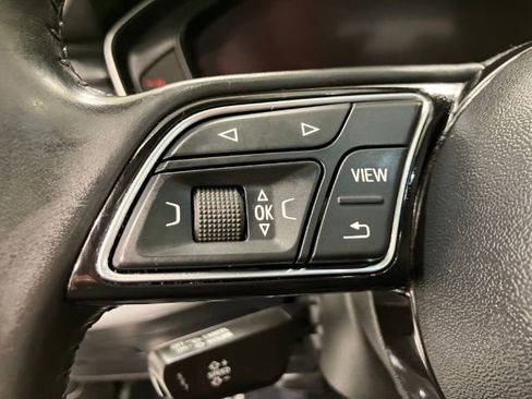 Used 2017 Audi A4 2.0T Premium Plus w/ Premium Plus Package image 32