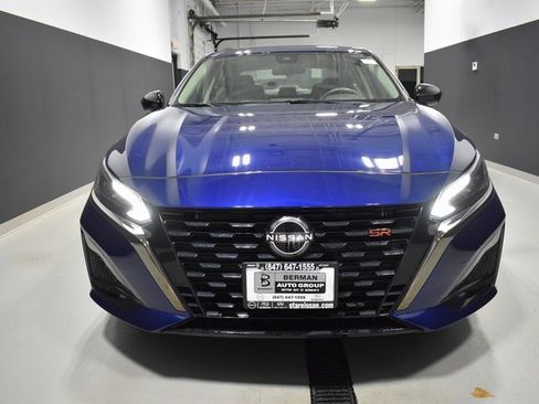 Certified 2023 Nissan Altima 2.5 SR image 6