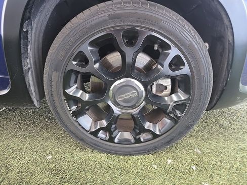 Used 2015 FIAT 500L Trekking image 33