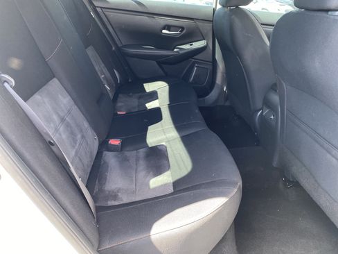 Used 2020 Nissan Sentra SR w/ Electronics Package FWD image 13