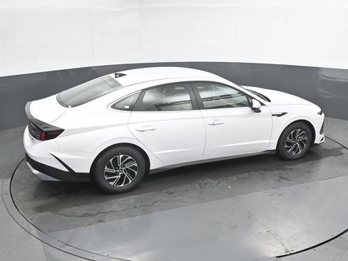 New 2026 Hyundai Sonata Blue FWD image 30