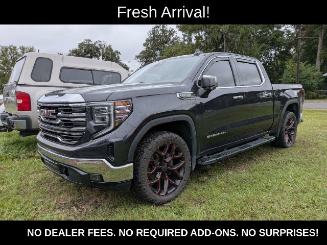 Used 2024 GMC Sierra 1500 SLT AWD/4WD image 1