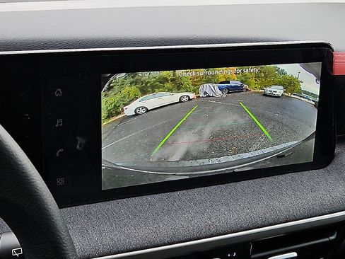 New 2026 Nissan Kicks SV w/ SV Premium Package image 16