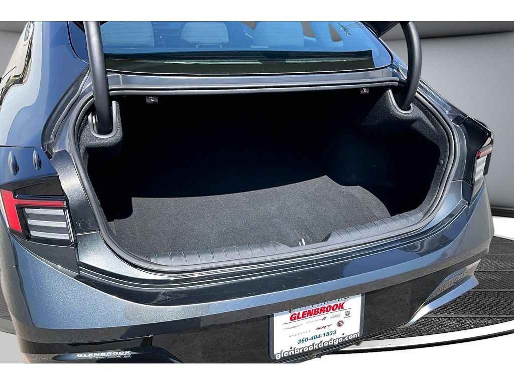 Used 2025 Hyundai Sonata SEL FWD image 39