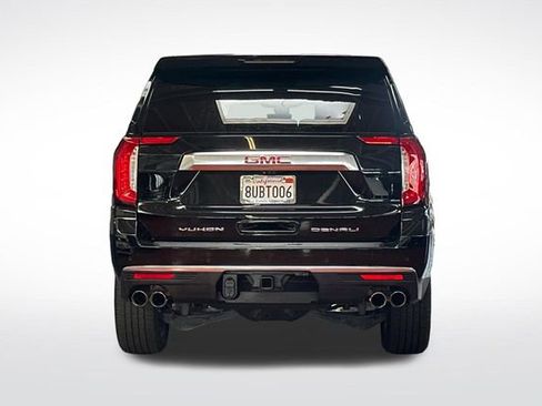 Used 2021 GMC Yukon Denali w/ Denali Premium Package image 6