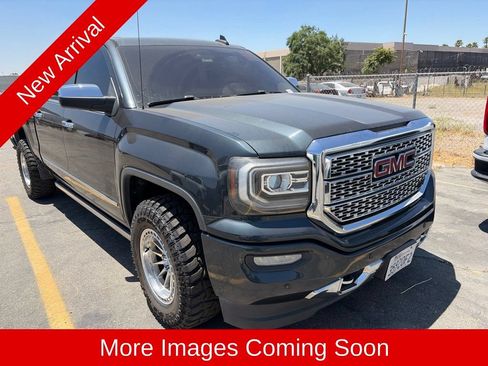 Used 2017 GMC Sierra 1500 Denali w/ Denali Ultimate Package AWD/4WD image 1