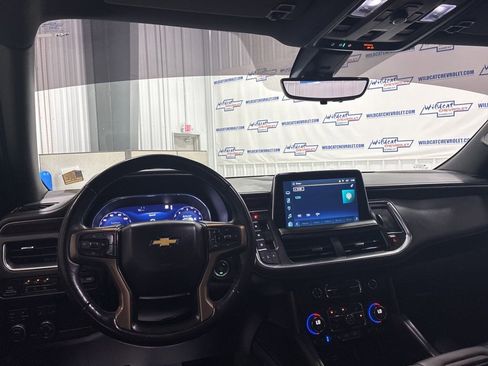Used 2022 Chevrolet Tahoe High Country AWD/4WD image 2