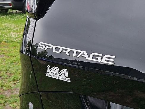 Certified 2026 Kia Sportage SX FWD image 32