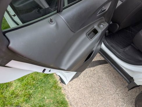 Used 2023 Chevrolet Equinox LT w/ LPO, Floor Liner Package AWD/4WD image 23