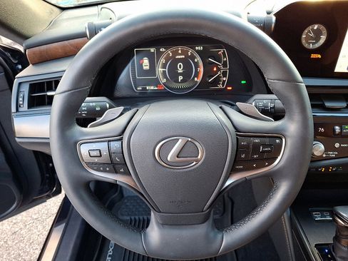 Certified 2023 Lexus ES 350 w/ Premium Package image 20