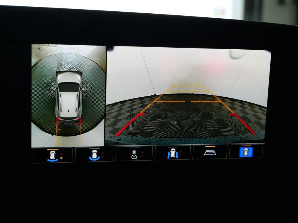 New 2026 Buick Encore GX Avenir w/ Avenir Technology Package AWD/4WD image 27