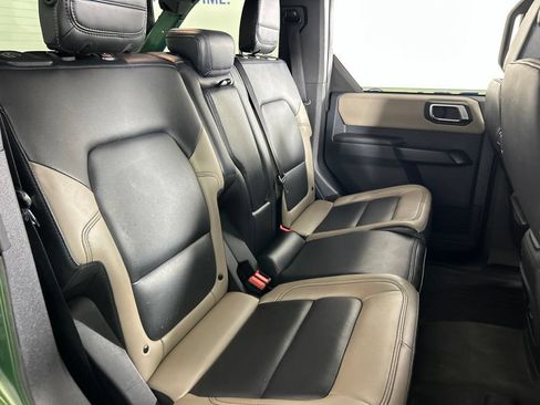Used 2024 Ford Bronco Wildtrak AWD/4WD image 32
