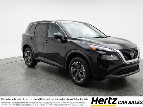 Used 2025 Nissan Rogue SV AWD/4WD image 1