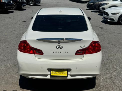 Used 2013 INFINITI G37 Journey w/ Premium Pkg RWD image 5