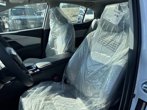 New 2026 Toyota Camry XLE AWD/4WD image 14
