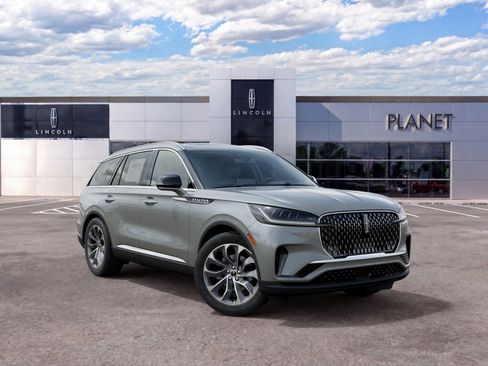 New 2027 Lincoln Aviator Reserve RWD image 4