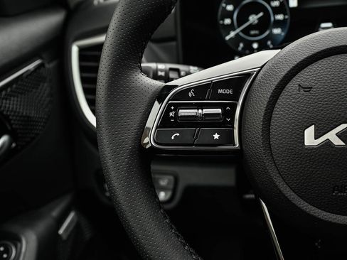 New 2026 Kia Seltos SX image 21