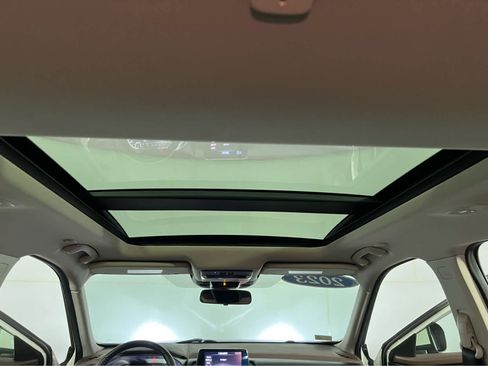 Certified 2023 Nissan Rogue SV w/ SV Premium B Package AWD/4WD image 15