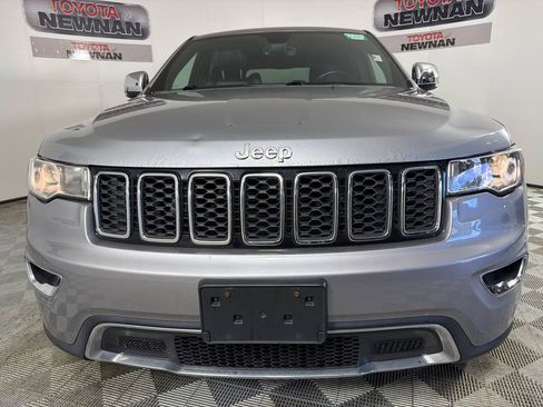 Used 2017 Jeep Grand Cherokee Limited AWD/4WD image 10