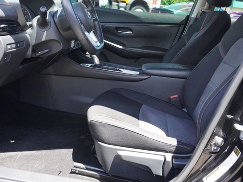 Used 2021 Nissan Sentra SR FWD image 22