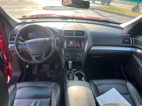 Used 2016 Ford Escape SE image 36