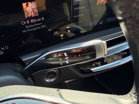 Used 2024 Cadillac Lyriq Tech RWD image 26