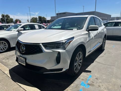 Used 2023 Acura RDX FWD w/ Technology Package image 3