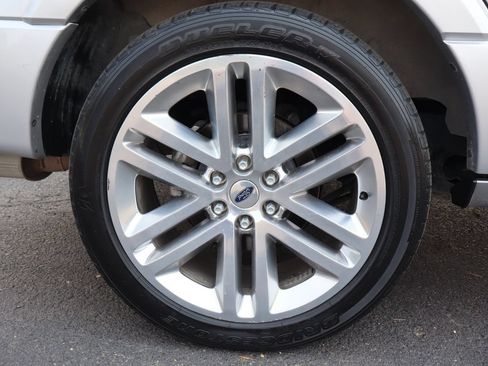 Used 2016 Ford Expedition Platinum AWD/4WD image 45