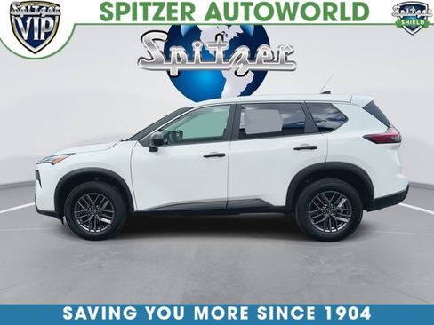 Used 2024 Nissan Rogue S AWD/4WD image 6