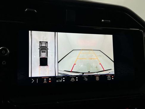 Certified 2024 GMC Sierra 1500 AT4 w/ Technology Package image 15