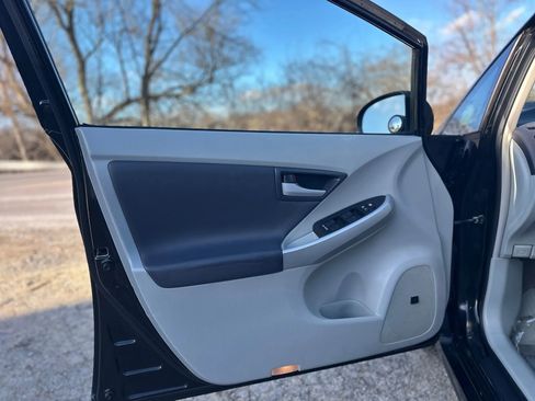 Used 2010 Toyota Prius Two image 15