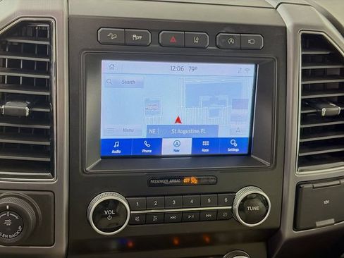 Used 2021 Ford Expedition Max Platinum AWD/4WD image 16