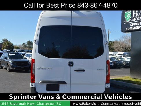 Used 2025 Mercedes-Benz Sprinter 2500 image 11
