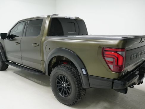 Used 2025 Ford F150 Raptor image 5