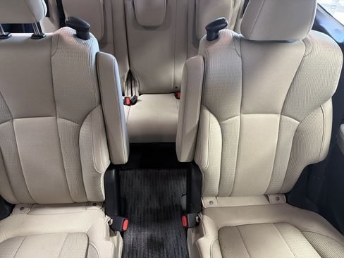 Certified 2025 Subaru Ascent Premium AWD/4WD image 13