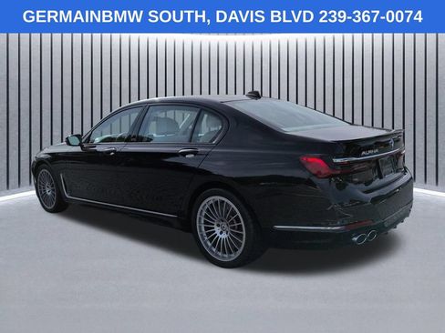 Used 2022 BMW ALPINA B7 xDrive AWD/4WD image 7