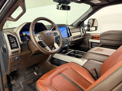 Used 2022 Ford F250 King Ranch AWD/4WD image 12
