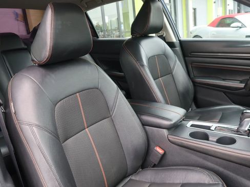 Used 2021 Nissan Altima 2.5 SR image 27