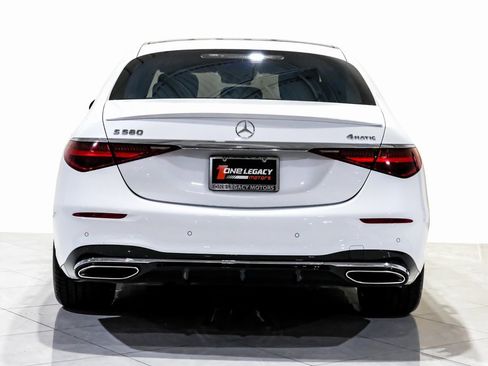 Used 2025 Mercedes-Benz S 580 4MATIC Sedan image 9