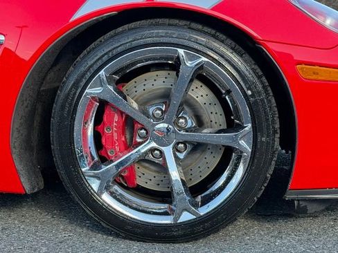 Used 2012 Chevrolet Corvette Grand Sport w/ 3LT Preferred Equipment Group RWD image 18
