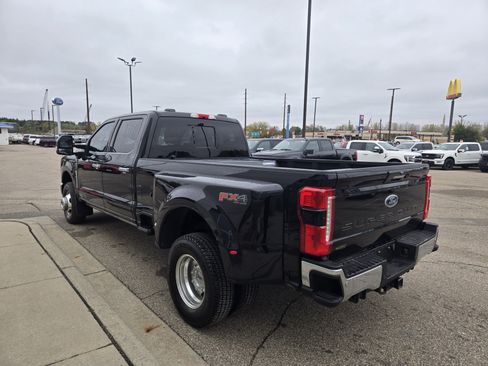 Used 2023 Ford F350 Lariat w/ Lariat Ultimate Package image 18