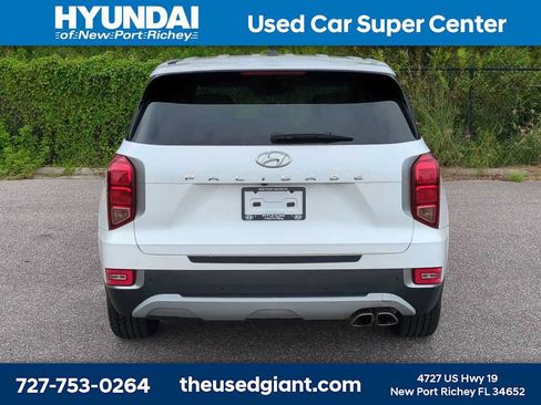 Used 2020 Hyundai Palisade SE FWD image 4