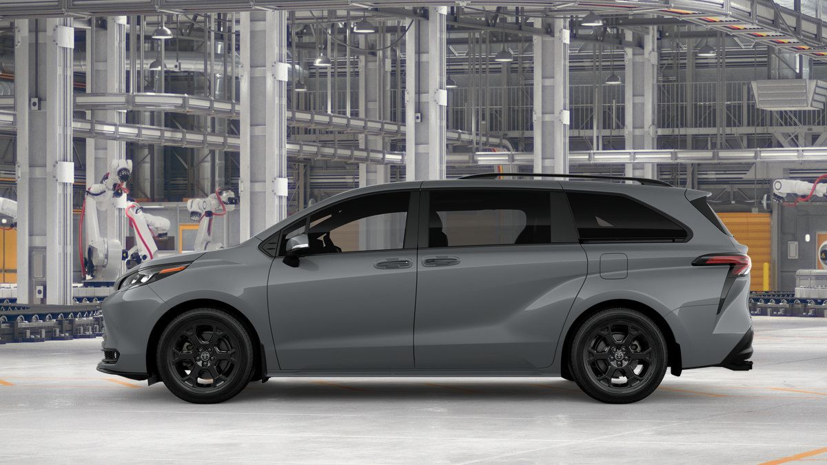 New 2026 Toyota Sienna XLE Woodland Edition AWD/4WD image 4