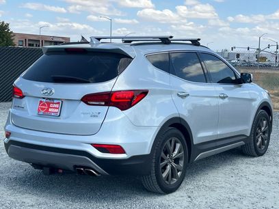 Used 2018 Hyundai Santa Fe Sport w/ 2.0T Ultimate Tech Package 05
