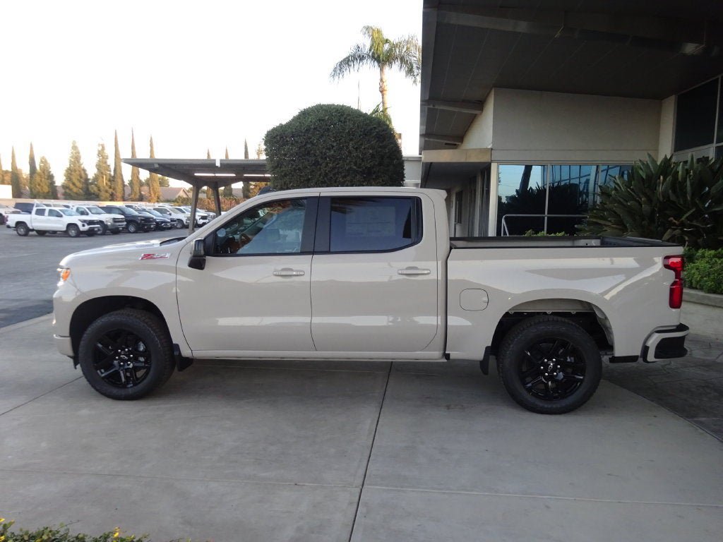 New 2026 Chevrolet Silverado 1500 RST w/ Z71 Off-Road Package AWD/4WD image 4