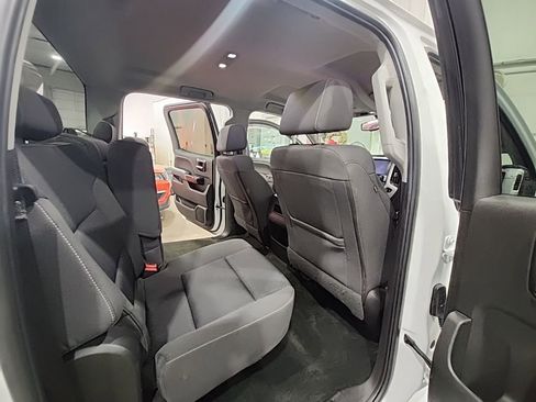 Used 2018 GMC Sierra 1500 SLE w/ Suspension Package, Off-Road AWD/4WD image 27