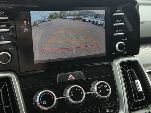 Used 2023 Kia Sorento LX FWD image 11