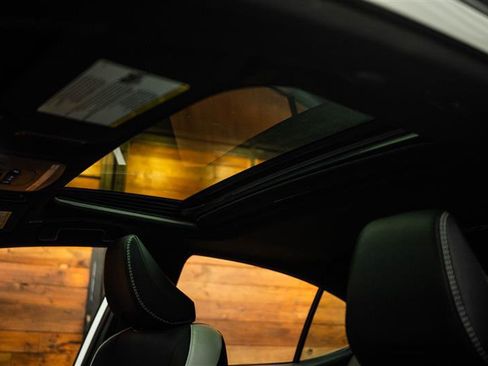 Used 2025 Toyota Camry SE w/ Multimedia Upgrade Package image 24